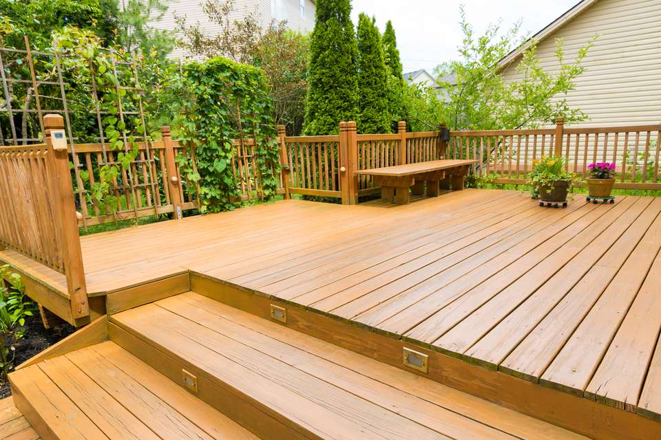 Deck Contractor