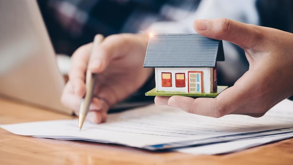 Cash Purchase with a Company That Buys Houses